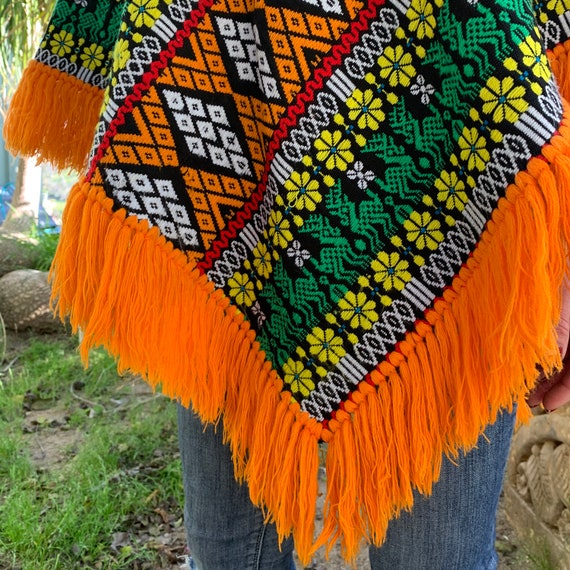 Guatemalan Woven Poncho Floral with Deer - Fringe… - image 5