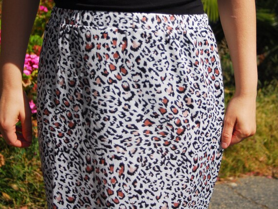 Leopard Print Maxi Skirt - 1990s Maxi Skirt with … - image 5