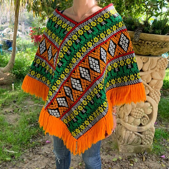 Guatemalan Woven Poncho Floral with Deer - Fringe… - image 2