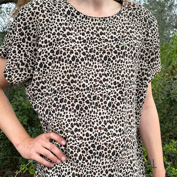 Short Sleeve Leopard Print Blouse Vintage 1990s P… - image 3
