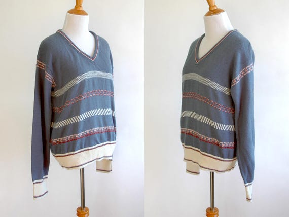 70s/80s Blue Red and White V Neck Sweater - Slouc… - image 2