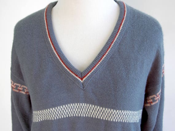 70s/80s Blue Red and White V Neck Sweater - Slouc… - image 6