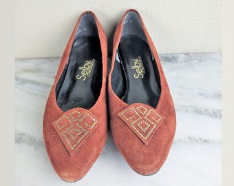 1970s Orange Suede Shoes, Sienna Burnt Orange Leather Shoes with Gold Geometric, Womens Vintage Low Heel Flat Slip Ons, Size 8, Selby