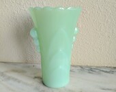 1940s Vintage Art Deco Jadeite Vase, Fire King Jadeite Bud Vase, Vintage Green Milk Glass Vase, Small Green Glass Vase
