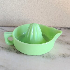 Jadeite Juicer - The General Store Tallulah Falls