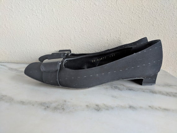 Size 7 Ferragamo Vara Bow Pumps Heels, Vintage Bl… - image 3