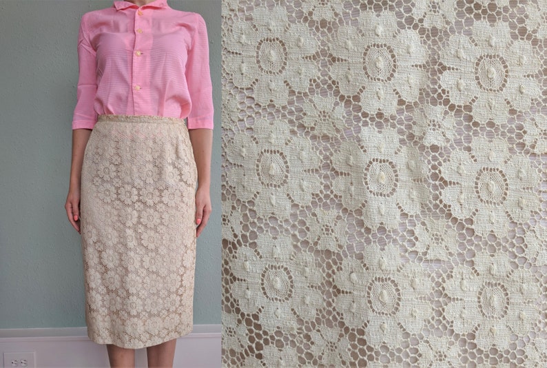 Vintage Cream Ivory Floral Lace Skirt Mad Men Pin Up Rockabilly Skirt XS Knee Length High Waist Pencil Work Skirt 1950s Lace Pencil Skirt