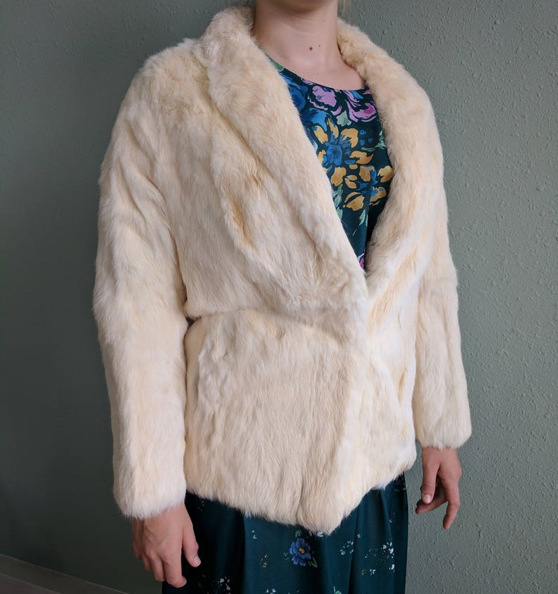 Vintage Rabbit Fur Coat Blazer, 1980s Boho Fur Coat, Hobo Fur Coat, Vintage White Bridal Fur Coat, Bohemian Coat, Snow Bunny Jacket, Medium image 2