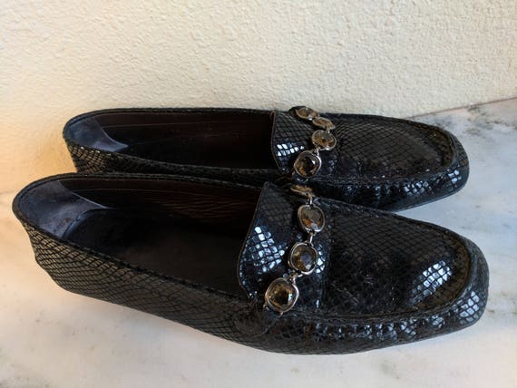 7.5 Stuart Weitzman Black Leather Snakeskin Loafe… - image 5
