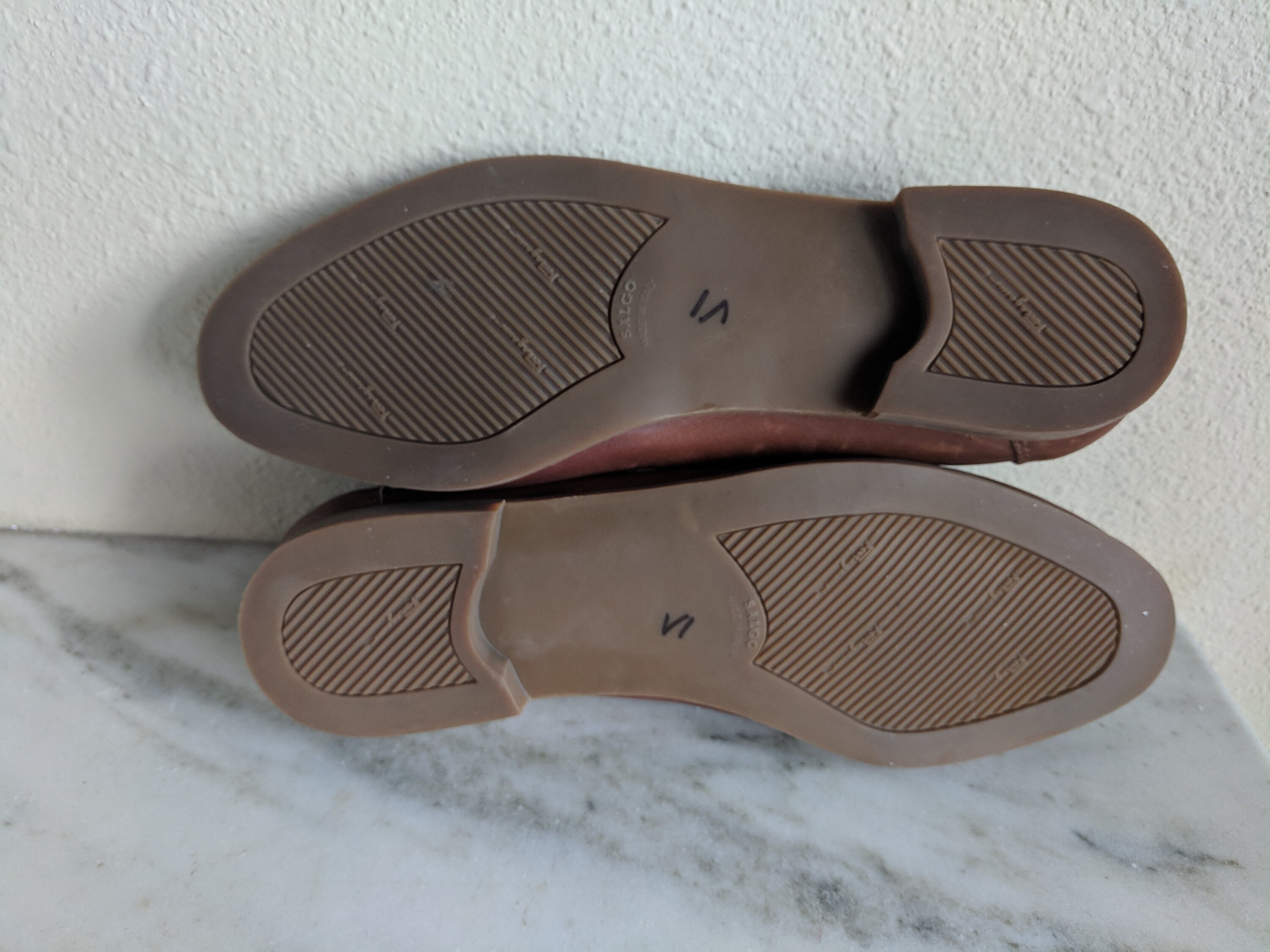 【24AW NEW】FERRAGAMO_men / Logan レザー サンダル / Brown 24AW NEW】FERRAGAMO_men / Logan レザー サンダル / Brown 24AW