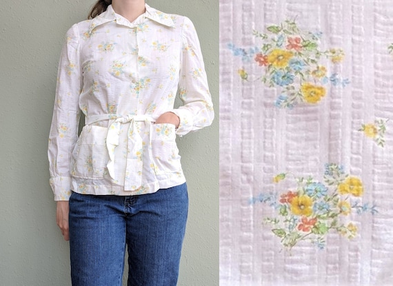 1950s White Floral Belt Shirt, Vintage Ladies Whi… - image 1