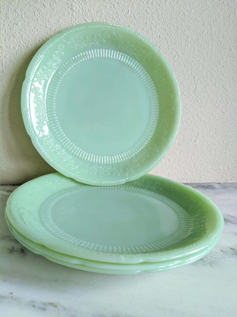 4 FLAWED Fire King Alice Jadeite Dinner Plates Vintage Etsy