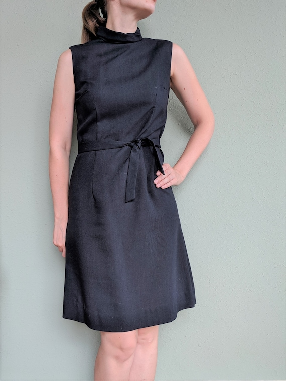 1950s Black Linen Dress, Black Mock Turtleneck Day Work Dress, Vintage LBD  Belted Sleeveless Dress, Jackie Kennedy Audrey Hepburn Style - Etsy  Singapore