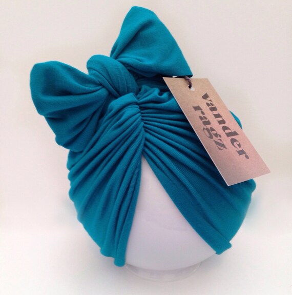 Items similar to Teal color on Etsy