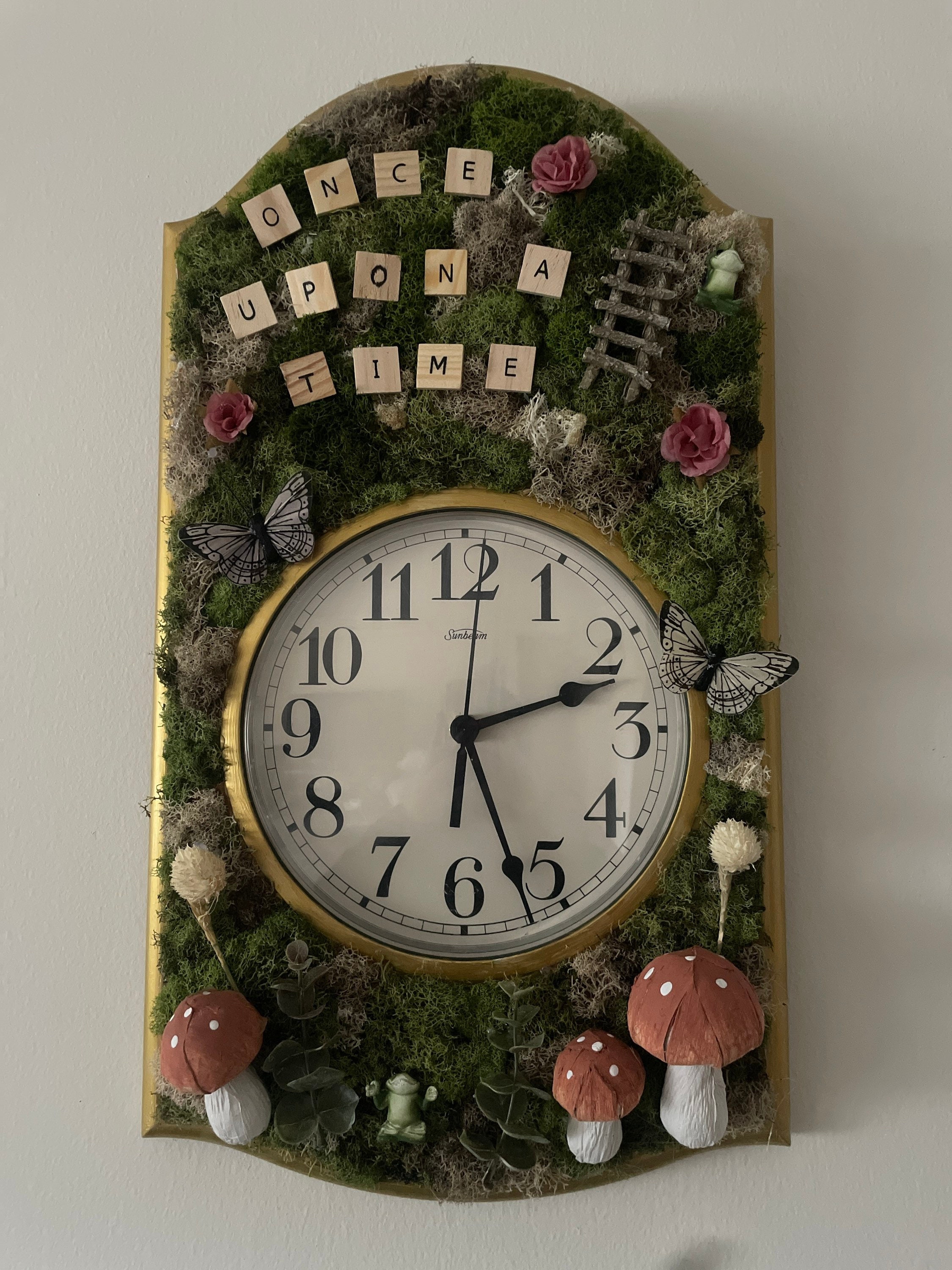 Moss Mushroom Decorated Antique Clock - Etsy