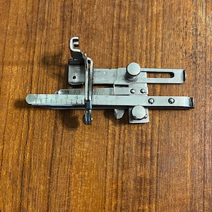 Singer Tuckmarker Foot for Low Shank Machines - part number 36583