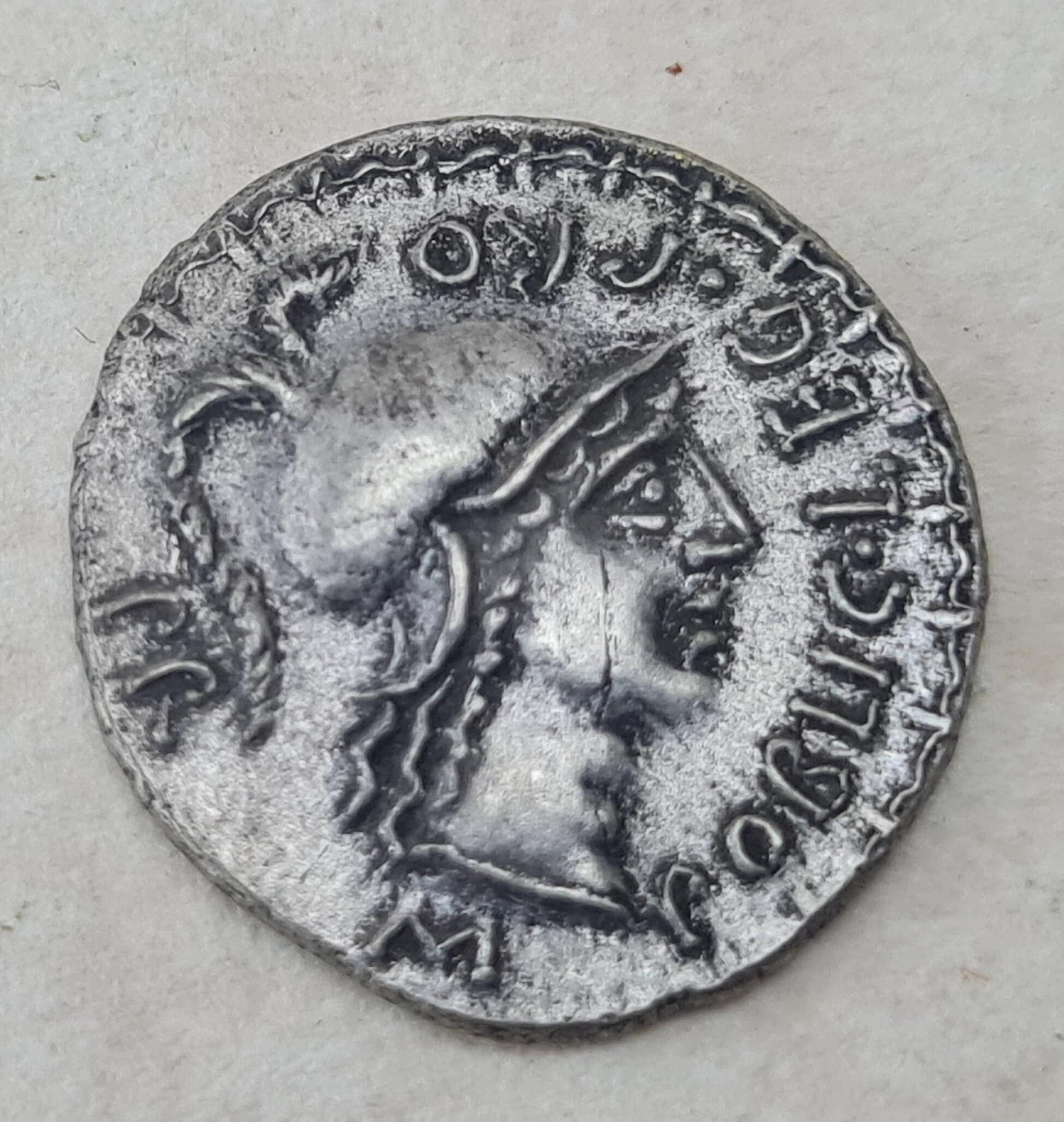 Brutus ancient coin - Etsy 日本