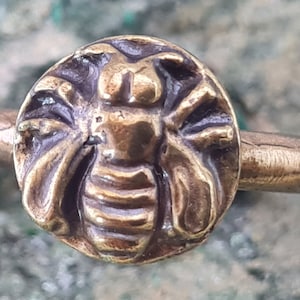 Bee The mother Bee Ring  Anciet Bronze Vintage Antique ROMAN RARE
