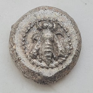 Trihemiobol AR  Ionien Ephesos  AV.A Bee, REV. Head of an Eagle /580-27 B.C./ real silver Hand minted coin