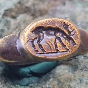 Red Deer Seal Ring Anciet Bronze  intaglio Ring Vintage Antique ROMAN-RARE legio spqr handmade