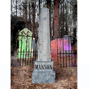 Evil Soul Studios Manson Obelisk Tombstone Halloween Prop Cemetery Graveyard