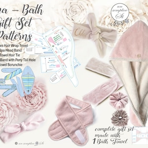 Może przedstawiać: Zestaw upominkowy spa z różowym turbanem na głowę, różową opaską na głowę, różową gumką do włosów i brązową gumką do włosów. Wzory tych elementów są zawarte w obrazku. Tekst na obrazku brzmi "Spa - Bath Gift Set Patterns" i "Complete gift set made with 1 Bath Towel".
