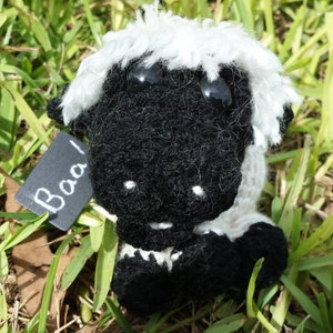 Swiss sheep crochet pattern