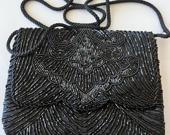 Bolsa de noite vintage Regal pequena preta com miçangas, carteira de mão, presente