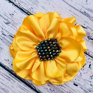 Pin Fabric / yellow brooch Pin  Flower/ Satin Brooch/ Handmade  Accessory/ Corsage/ Boutonnière/ Party/Birthday/Mother of the Bride/