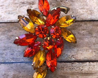 Multicolor Fall  Grape  brooch/ Vintage /Mid Century/ Gold Tone  Brooch/  Orange And Yellow Glass  Crystals pin / Not Signed