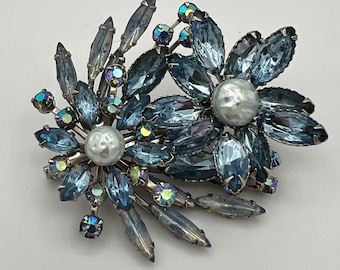 Vintage Rhinestone brooch/ Silver Tone flower Brooch/ AB crystals /Opaline glass rhinestones/Beau style brooch/ Not Signed