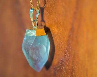 Fluorite Necklace,Fluorite Crystal Neckalce,Rainbow Fluorite Necklace,Flourite Jewelry,Crystal Gemstone Necklace,Gold fluorite necklace,OOAK