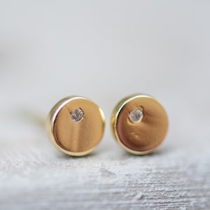 Tiny Gold Stud Earrings, Delicate Gold Studs, Tiny Dainty Earrings , Tiny Dot Studs, Everyday Post Earrings, Small Stud Earrings, Minimalist