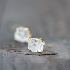 Raw Quartz Studs,Quartz Stud Earrings, Rough Quartz Crystal Earrings ,Raw Quartz Earrings,Quartz Studs ,Quartz Earrings ,Simple Quartz Studs