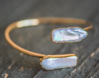 Pearl Bangle,Pearl Bracelet,Pearl Cuff,Freshwater Pearl Bangle,Pearl Jewelry,White Freshwater Pearl Bangle,Gift for Her,Mother's day gift