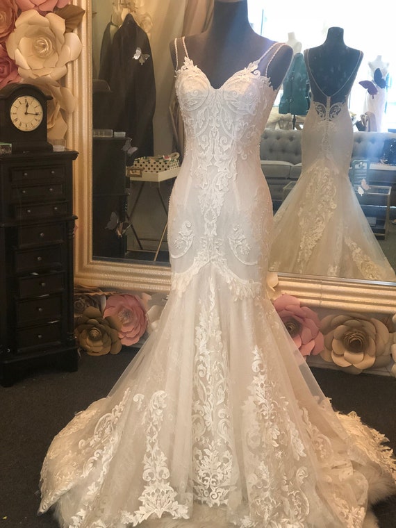 sheath wedding dress low back