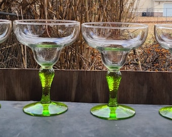 CHAMPAGNE/ MARGARITA STEMS Vintage Set Of 4 Large Apple Green Footed Stems Hammered Texture Glasses Circa 1980' - 1990's