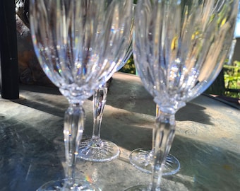 DURAND CRISTAL D'ARQUES Classic Pattern Wine Goblets Stems Set of 7 + 1 French Lead Crystal Circa 2000 Barware