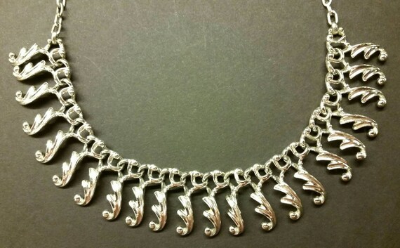 SARAH COVENTRY NECKLACE "Fancy Free" Silver Toned… - image 7