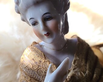 ANTIQUE PORCELAIN DOLL Boudoir Lamp High Fashion Vintage Circa 1930's - 1940's