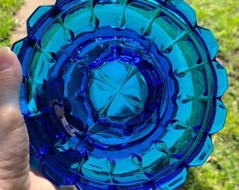 FENTON VALENCIA colonial blue ashtray. Circa 1969-1971