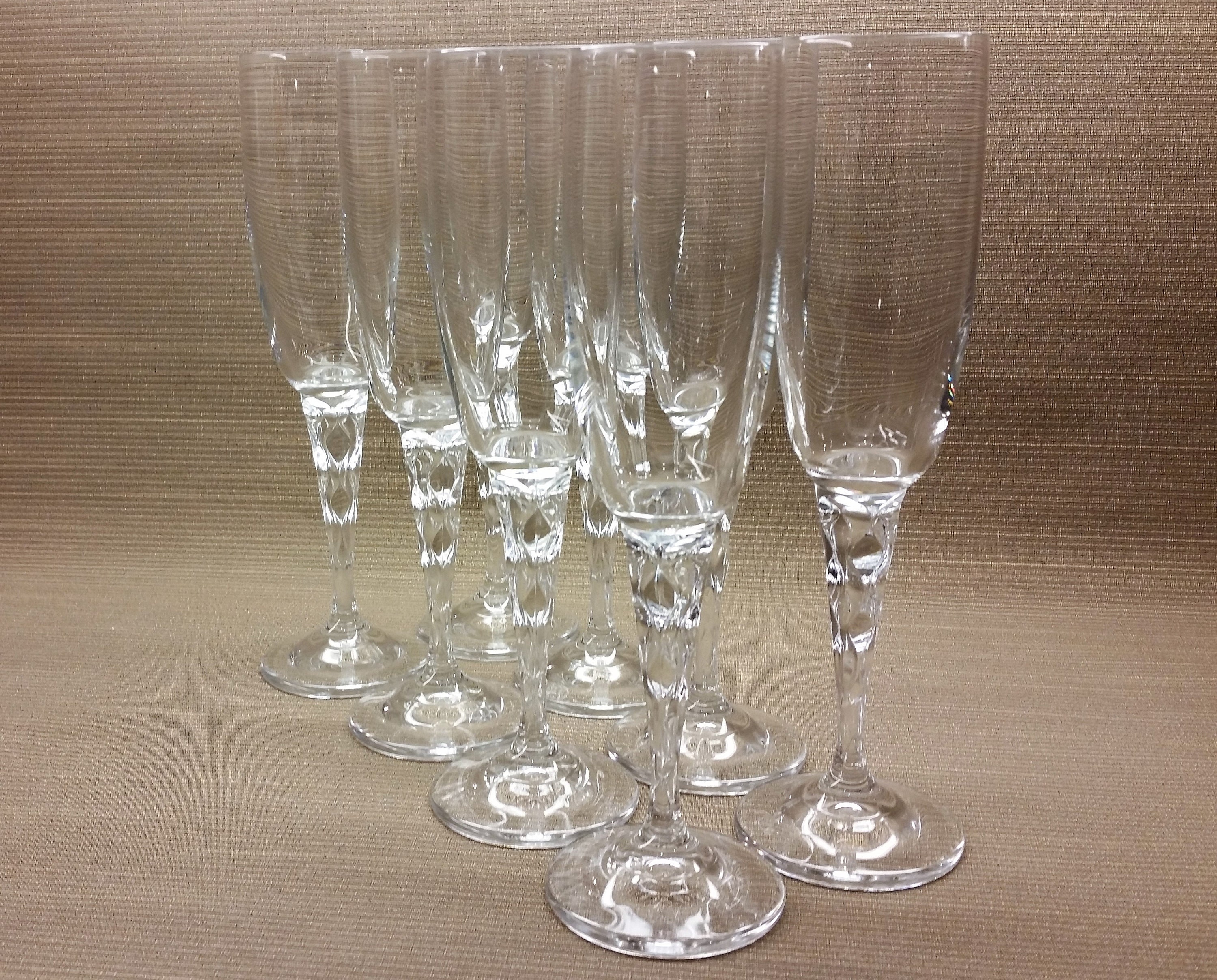 Vintage Crystal Champagne Flutes - Drinking Hobby