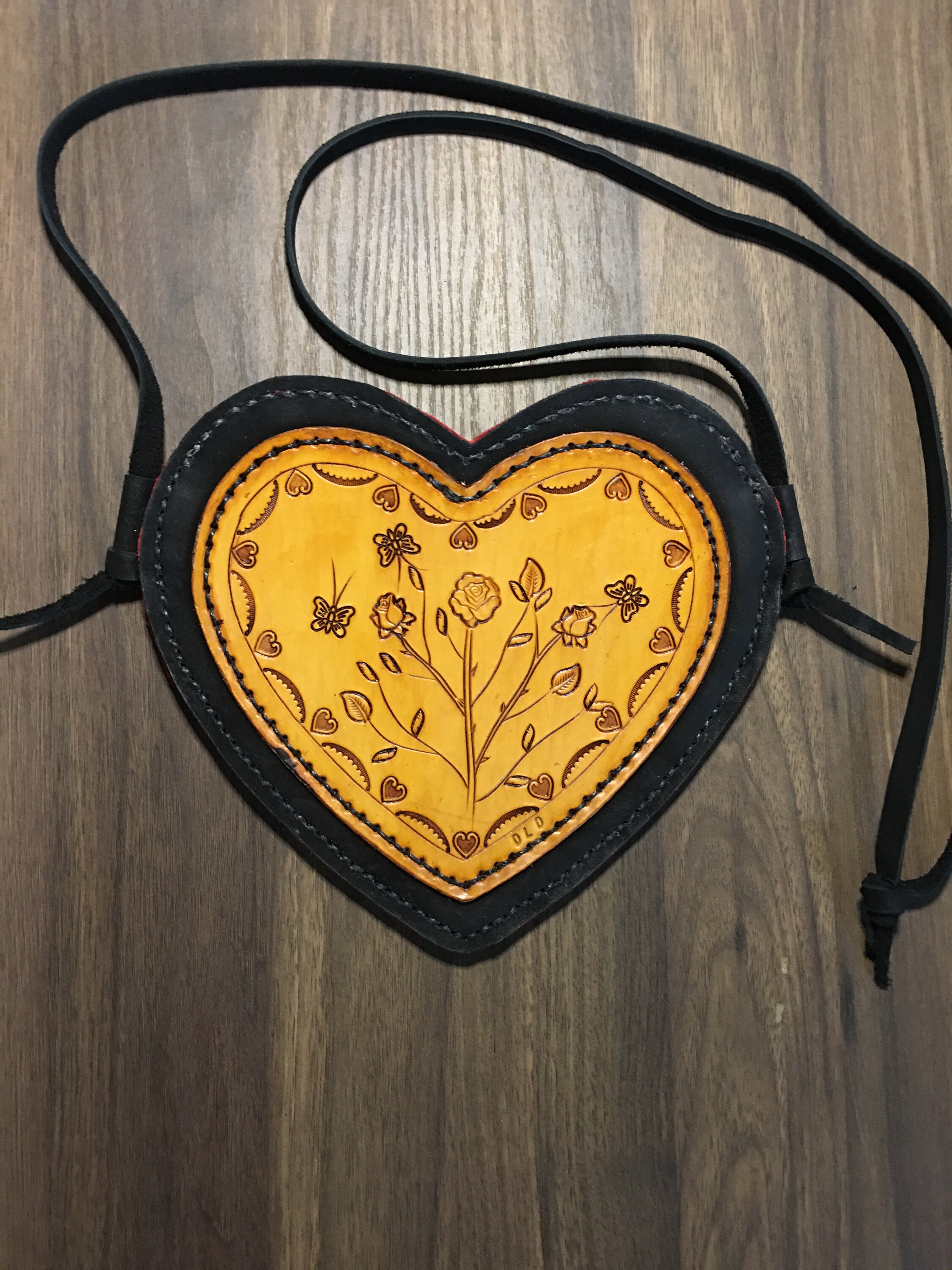 Heart Shaped Crossbody Bag With Floral Embroidery