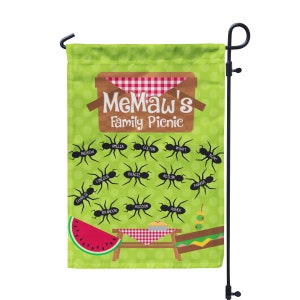 Grandma Garden Flag - MeMaw Family Picnic Ants Grandkids Yard Sign, Mom Granny Nana Banner Personalized Name Garden Flag - Mothers Day Gift