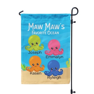 Ocean Grandma Garden Flag - MawMaws Octopus Grandkids Yard Sign, Mom Grammy Banner Name Personalized Garden Decor Flag - Mothers Day Gift