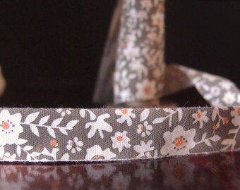 Brown Floral Garden flowers Print Cotton Ribbon, 5/8-inch, 10-yards * free shipping *