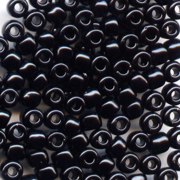 8/0 Opaque Black 401, Japanese Glass Seed Beads, 10 grams.