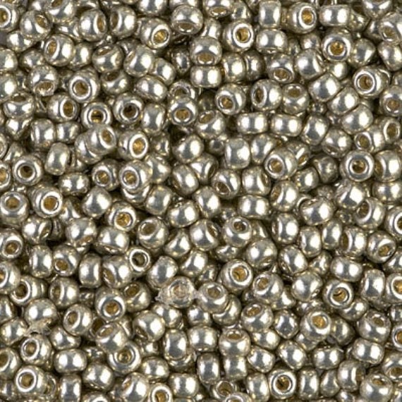 8-4221F, Miyuki 22g Duracoat Galvanized Matte Light Pewter 8-4221F, Miyuki 22g Duracoat Galvanized Matte Light Pewter