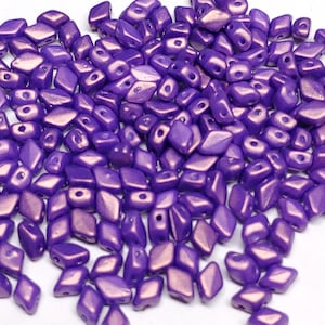 Mini GemDuo Gold Shine Medium Orchid, 2-Hole Matubo Czech beads 6x4mm, 50 beads