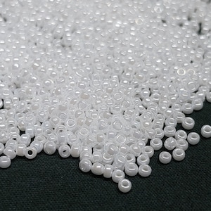11-420 White Pearl Ceylon, Miyuki Seed Bead 11/0